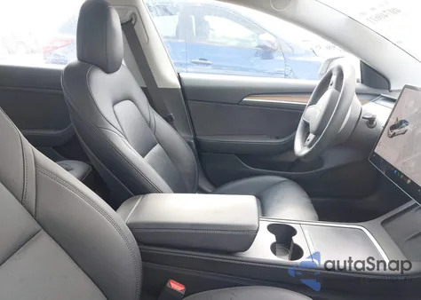 2021 Tesla Model 3 Standard Range Plus Rear-Wheel Drive из США, поврежденный, VIN 5YJ3E1EA4MF098284